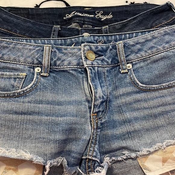 American Eagle stretch short size 4 50 dollars each - Picture 3 of 3